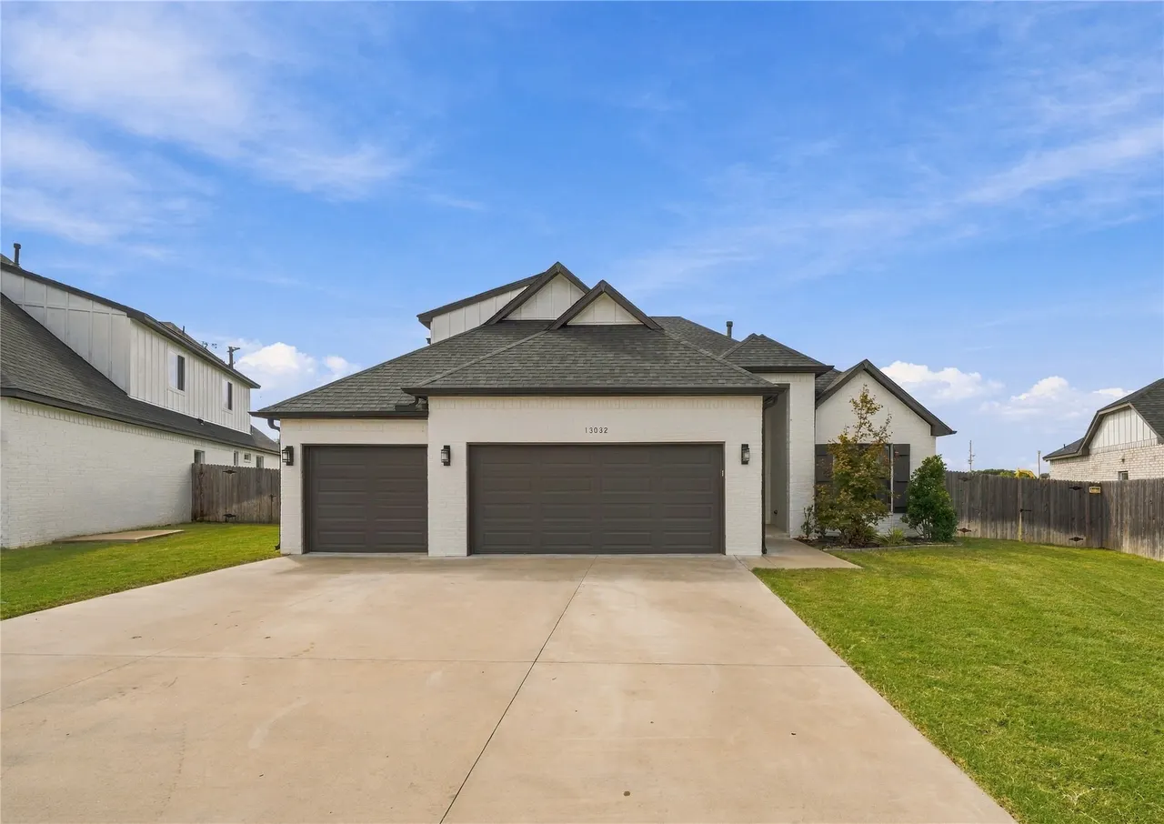Photo 2 — 13032 S Cedar Street, Jenks, OK 74037