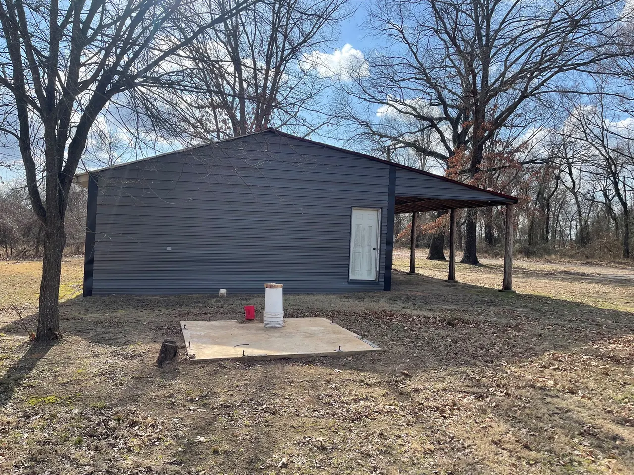 Photo 4 — 12078 S Forrest Hill Road, Atoka, OK 74525