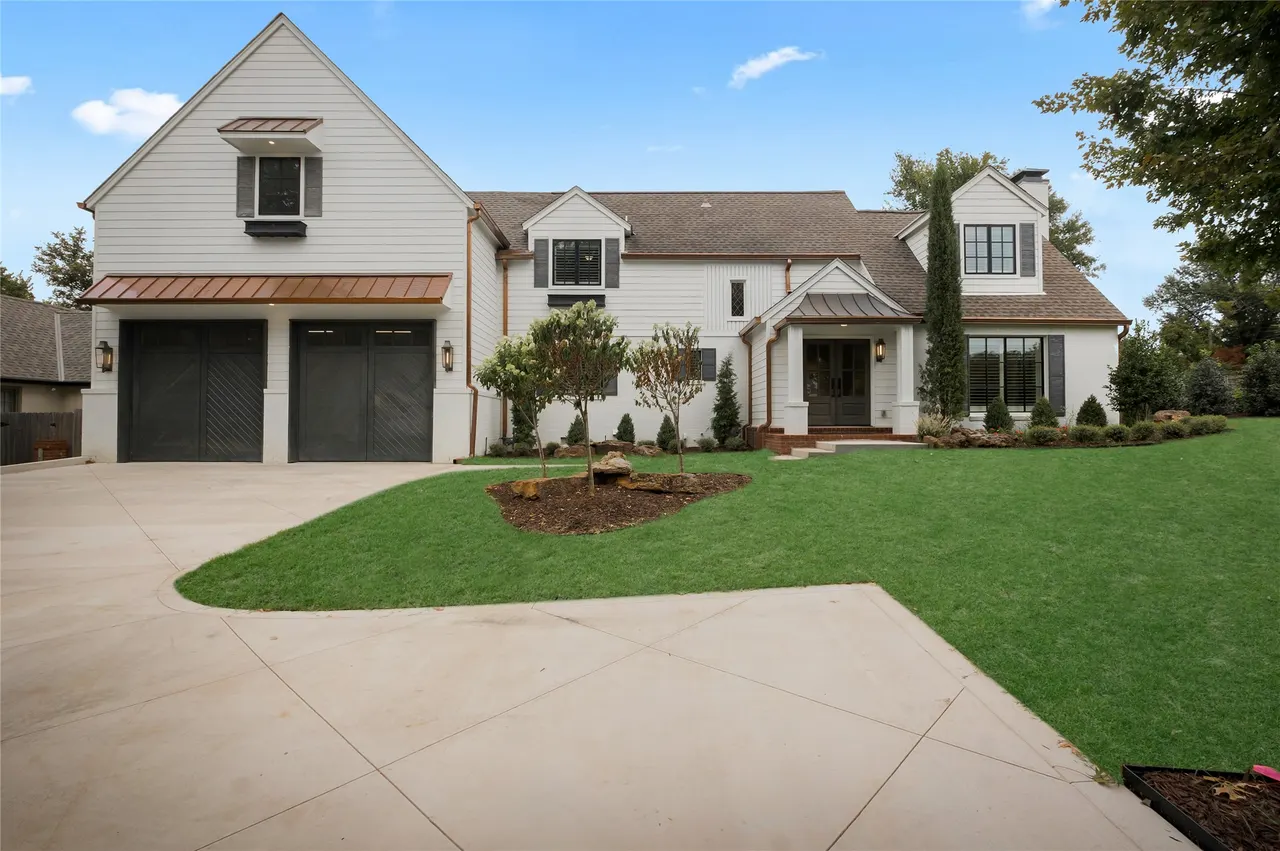 Front exterior — 2457 E 26th Place, Tulsa, OK 74114