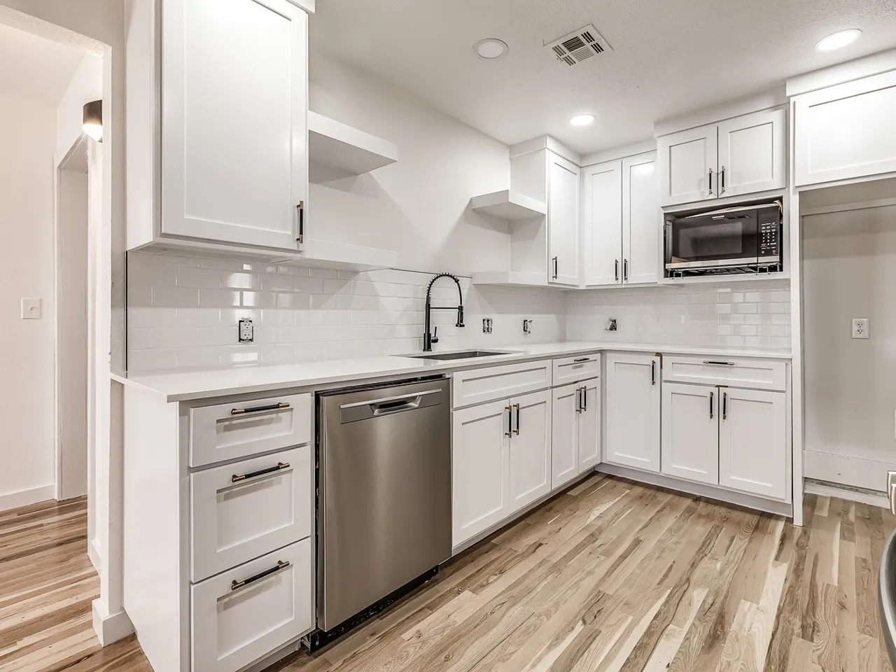 Photo 11 — 2900 E Reno Street, Broken Arrow, OK 74014