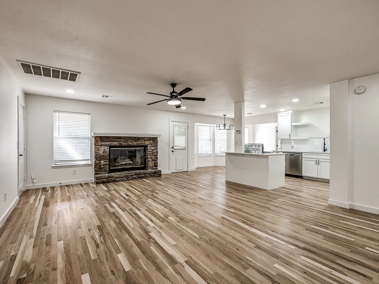 Photo 7 — 2900 E Reno Street, Broken Arrow, OK 74014