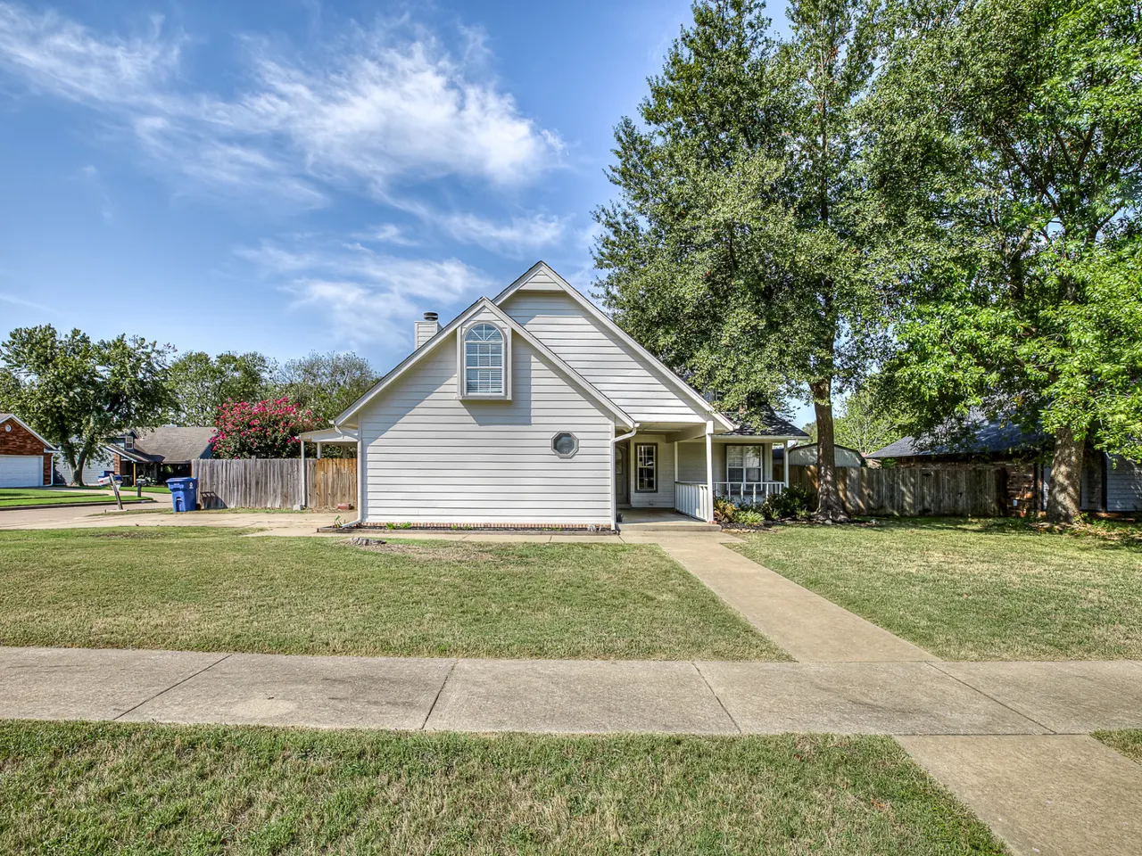 Front exterior — 2900 E Reno Street, Broken Arrow, OK 74014