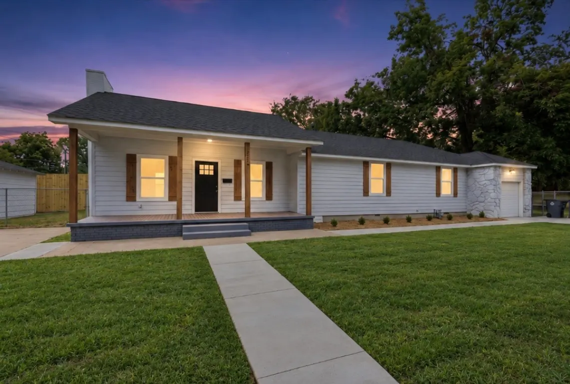 Front exterior — 4204 S 35th West Avenue, Tulsa, OK 74107