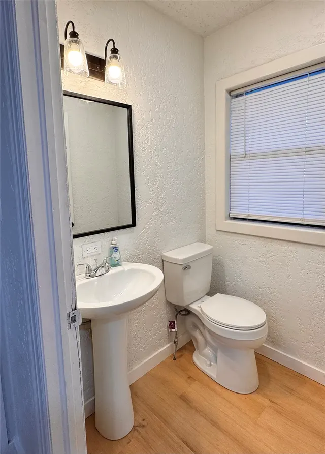 Photo 7 — 1011 W Taliaferro Street, Madill, OK 73446