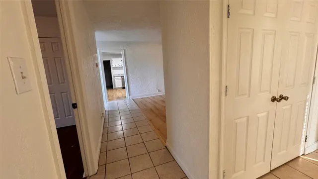 Photo 8 — 1011 W Taliaferro Street, Madill, OK 73446