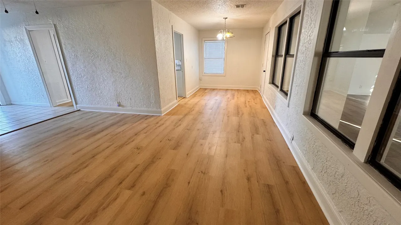 Photo 11 — 1011 W Taliaferro Street, Madill, OK 73446