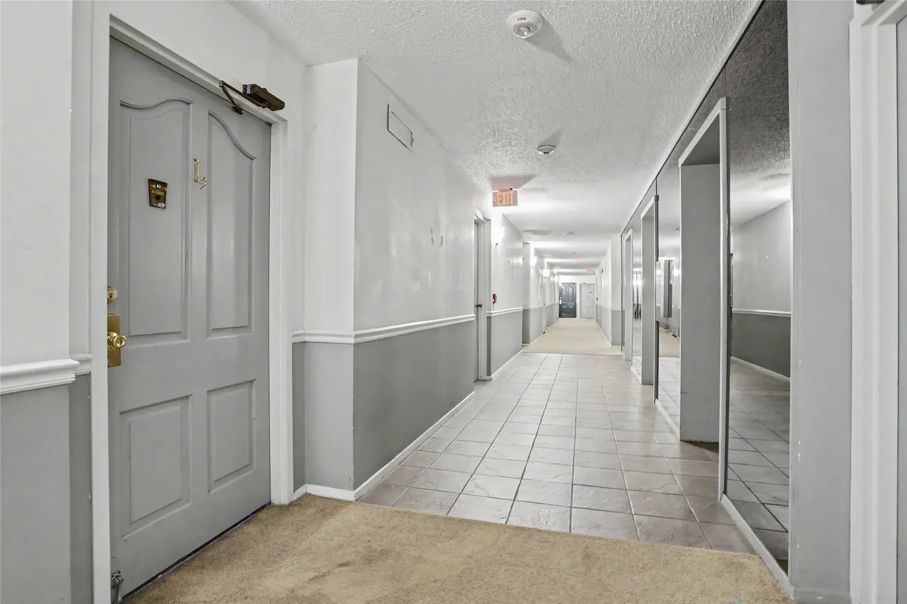Photo 4 — 1502 S Boulder Avenue 18L, Tulsa, OK 74119