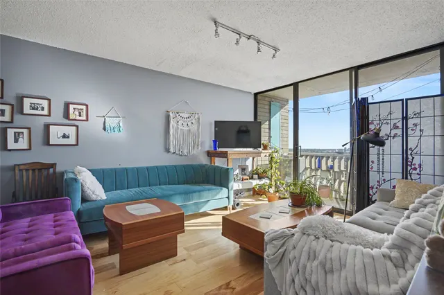 Photo 7 — 1502 S Boulder Avenue 18L, Tulsa, OK 74119
