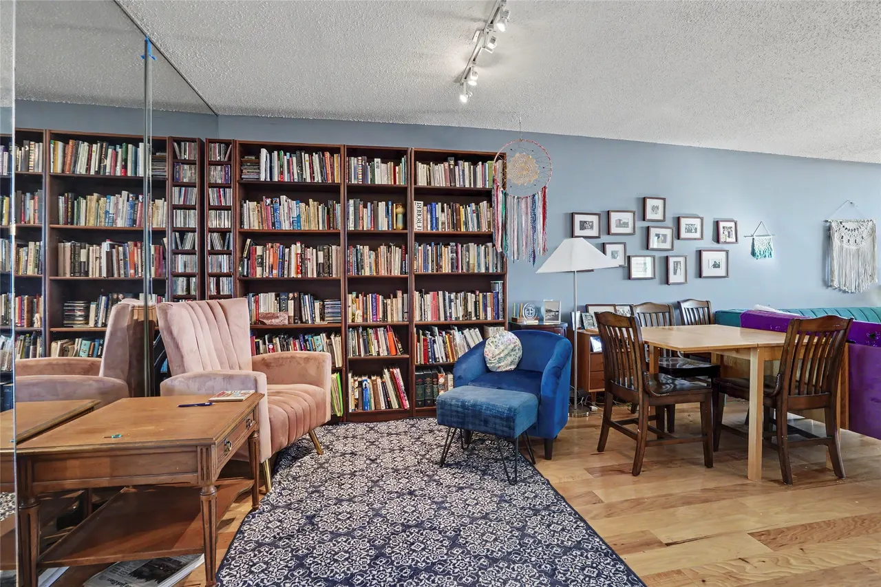 Photo 10 — 1502 S Boulder Avenue 18L, Tulsa, OK 74119