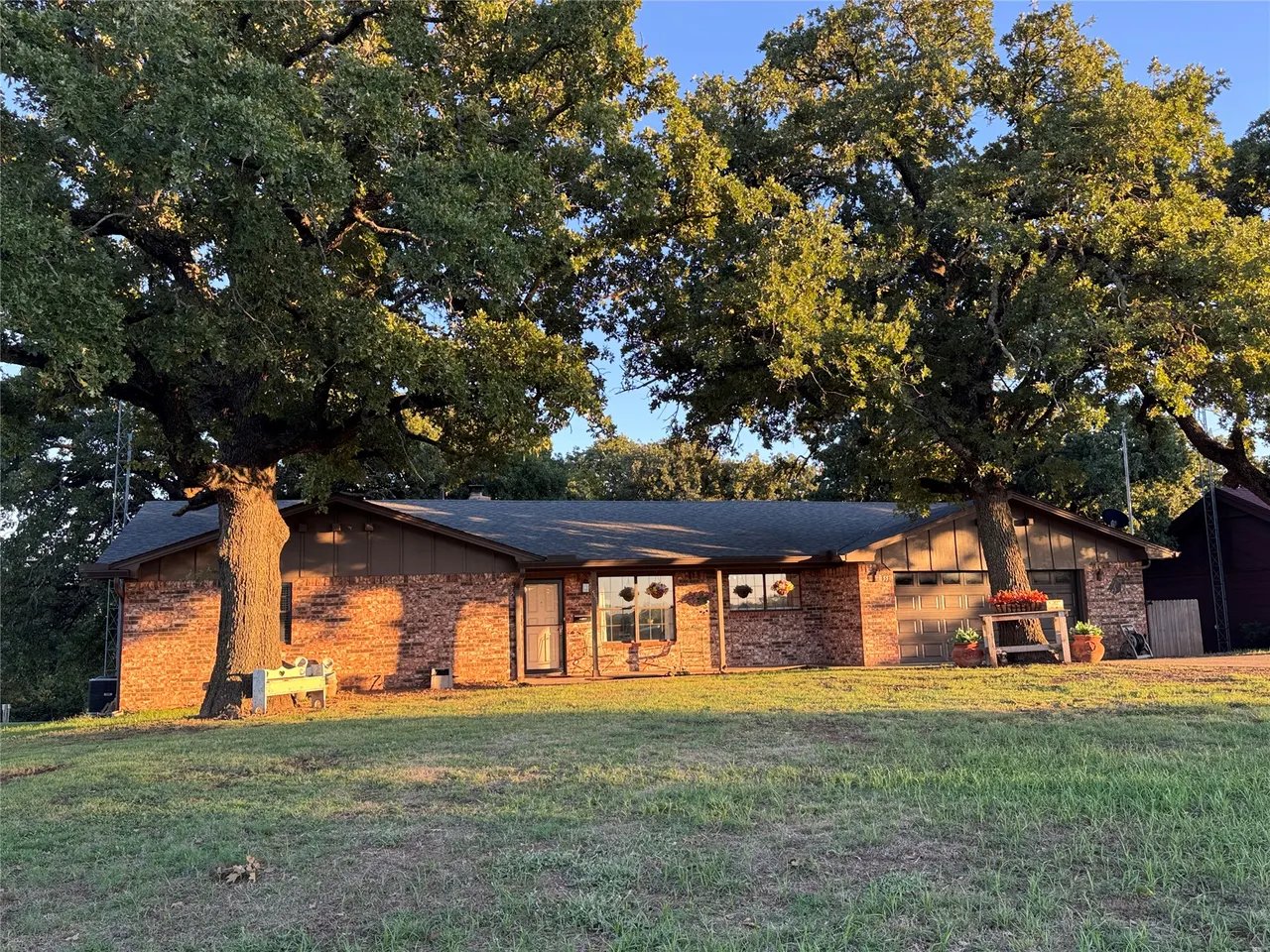 Front exterior — 55 Falconhead Drive, Burneyville, OK 73430