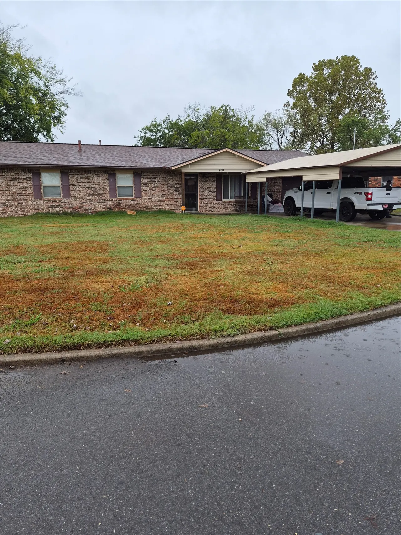 Front exterior — 708 SE 3rd Street SE, Checotah, OK 74426