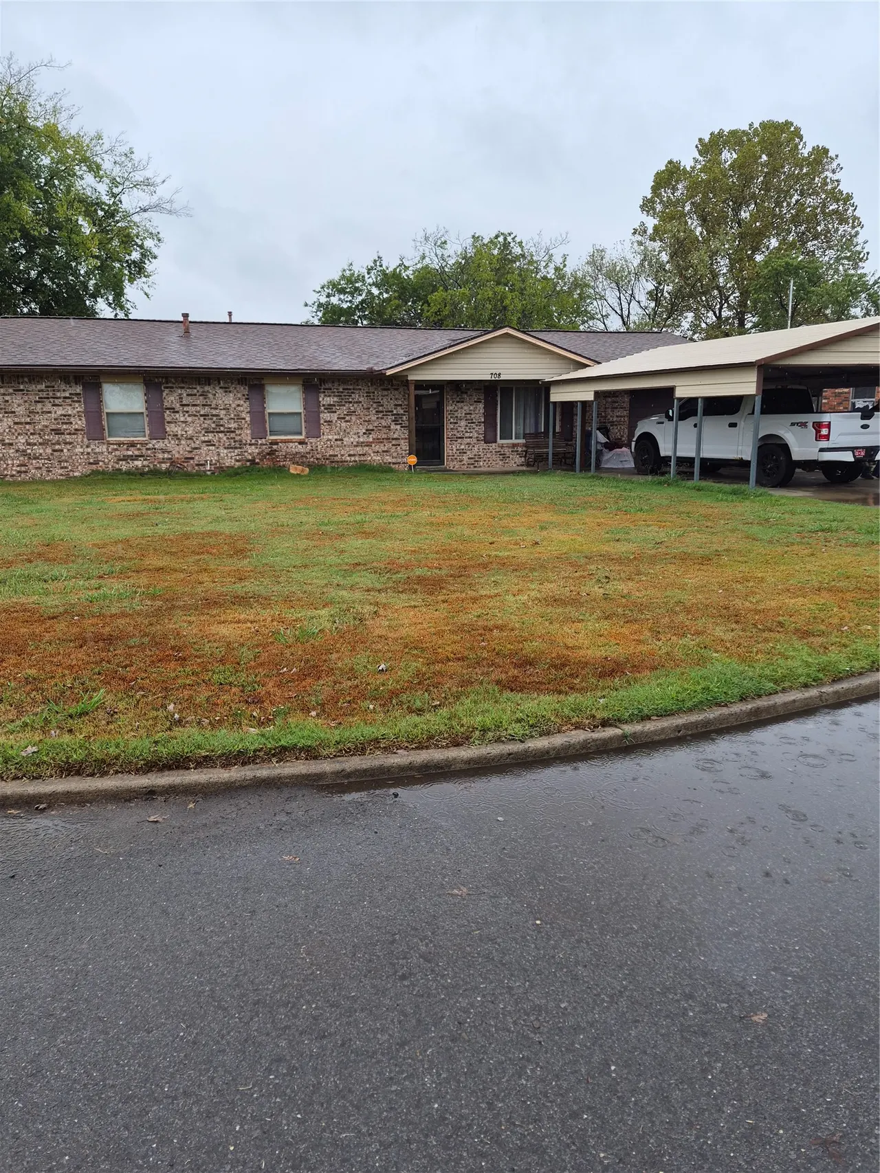 Photo 2 — 708 SE 3rd Street SE, Checotah, OK 74426