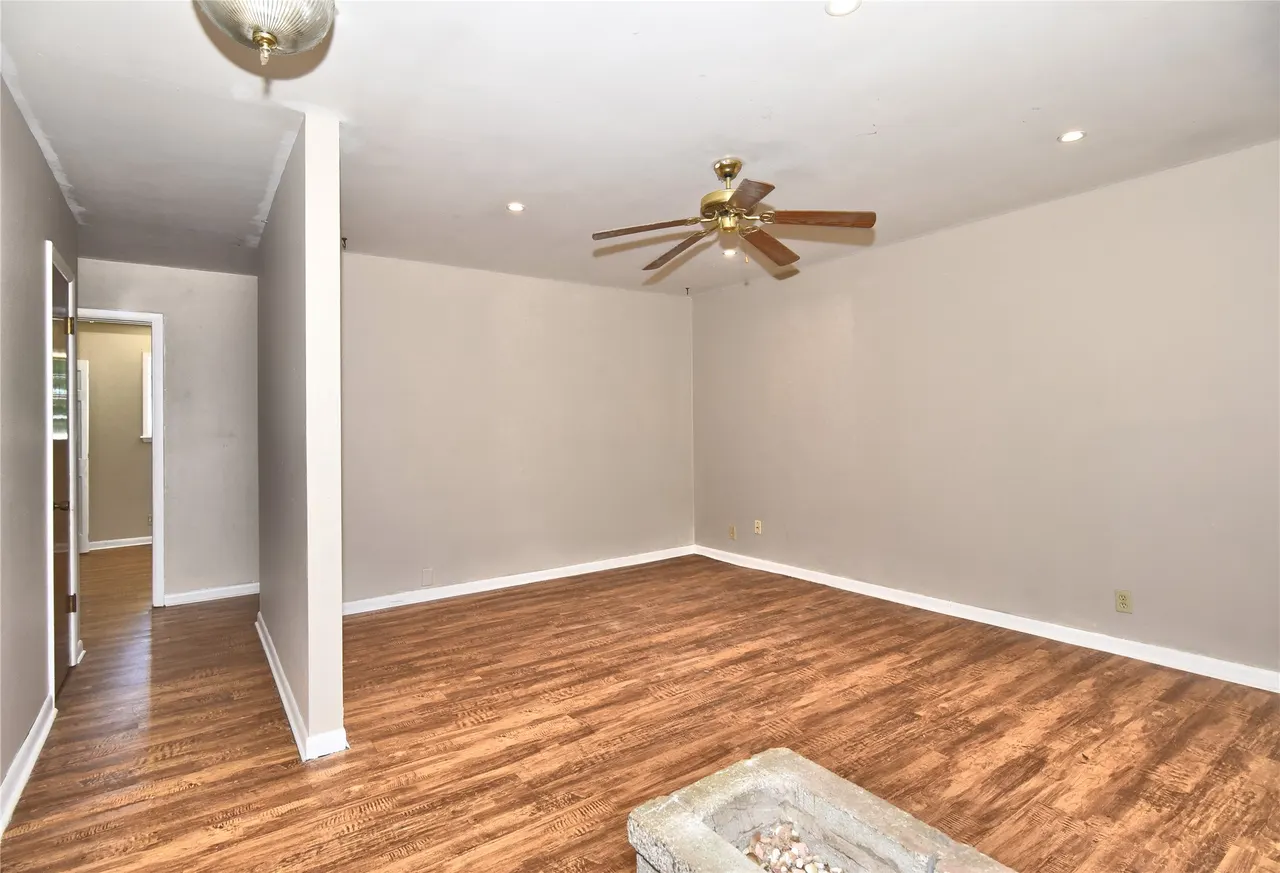 Photo 4 — 11020 E 17th Street N, Tulsa, OK 74128