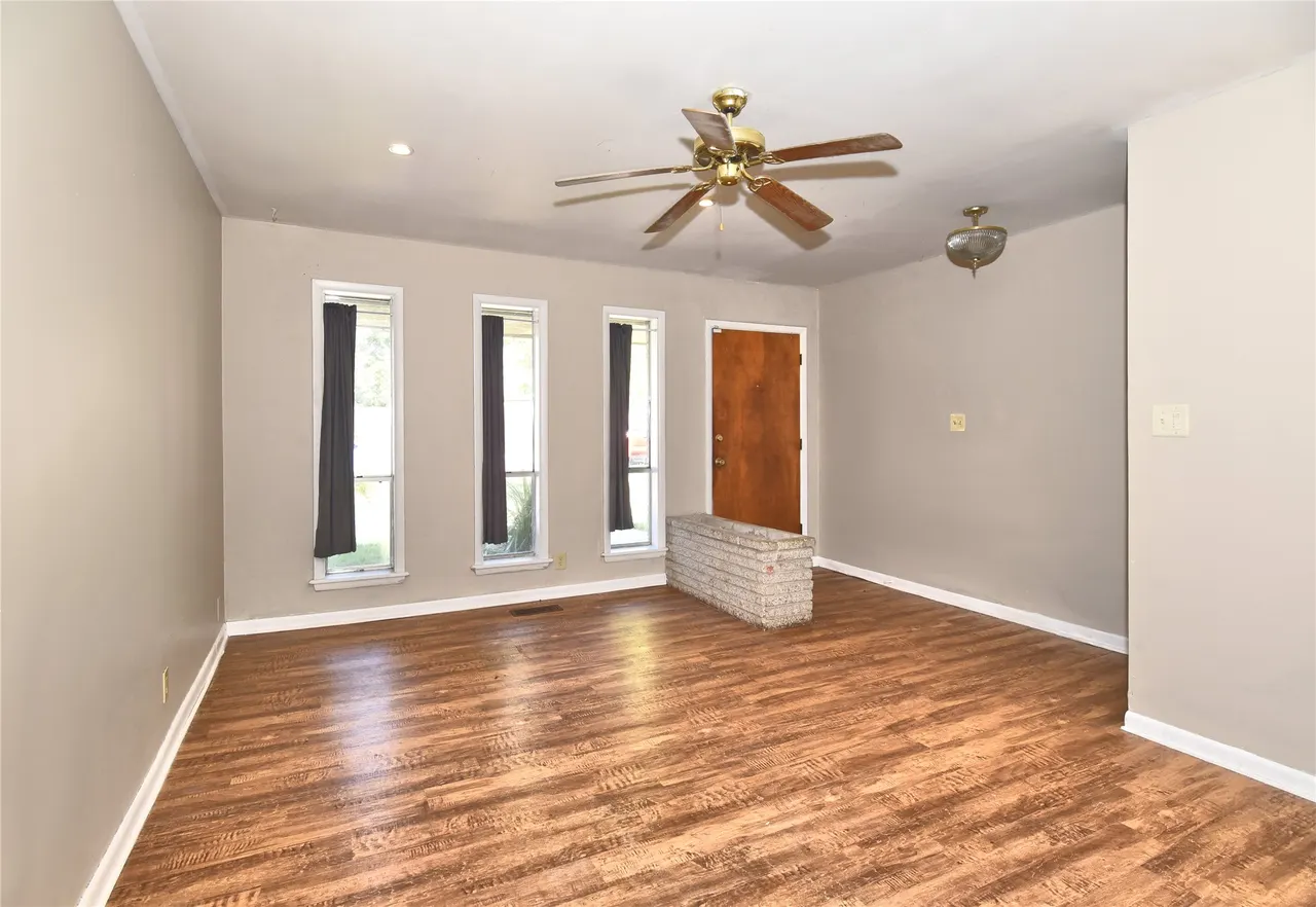Photo 5 — 11020 E 17th Street N, Tulsa, OK 74128