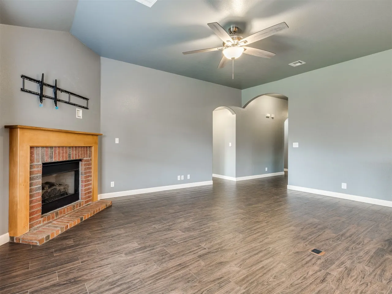 Photo 9 — 21677 E 39th Place, Broken Arrow, OK 74014