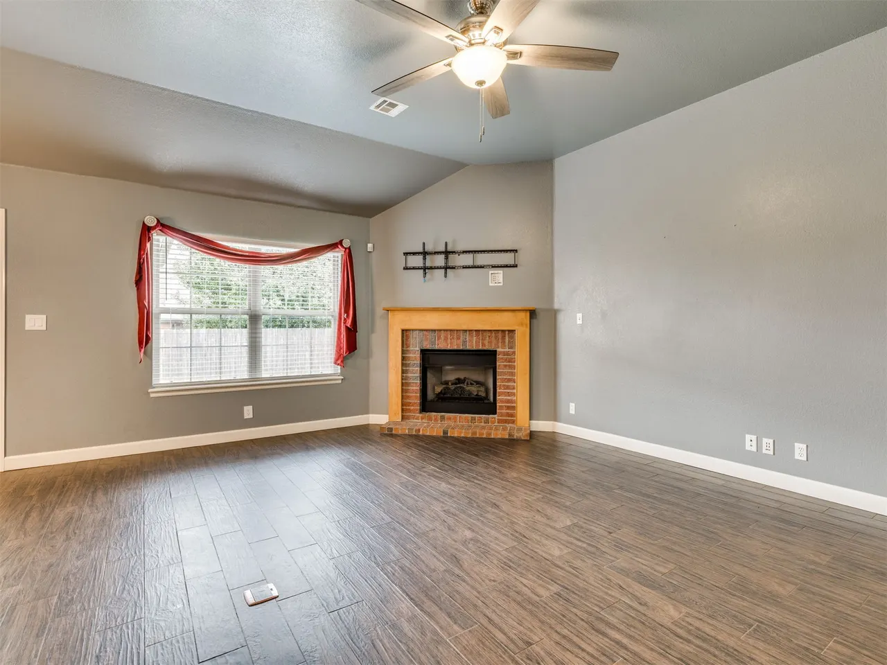 Photo 10 — 21677 E 39th Place, Broken Arrow, OK 74014