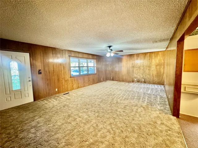 Photo 6 — 613 E Cherokee, Marietta, OK 73448