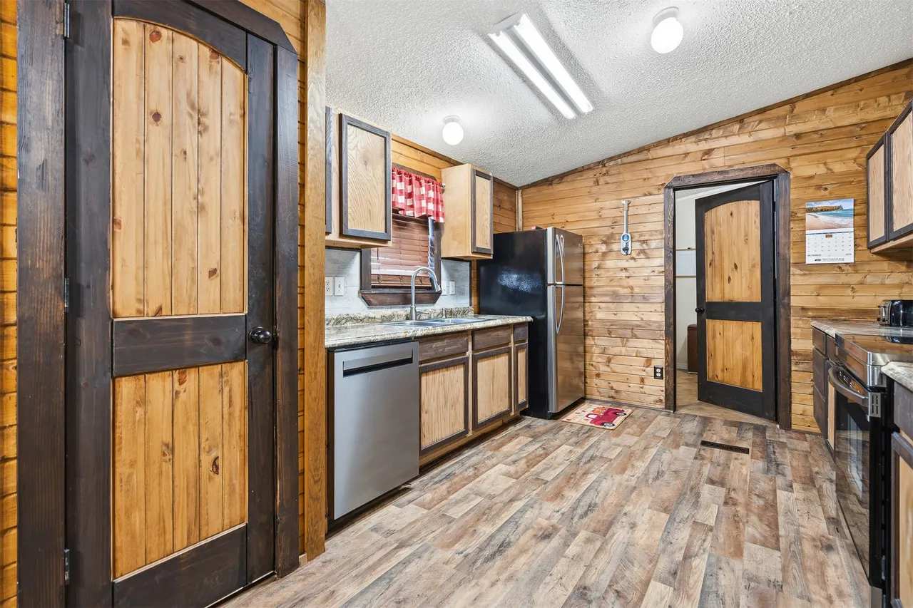 Photo 11 — 23066 Pettijohn Springs, Madill, OK 73446