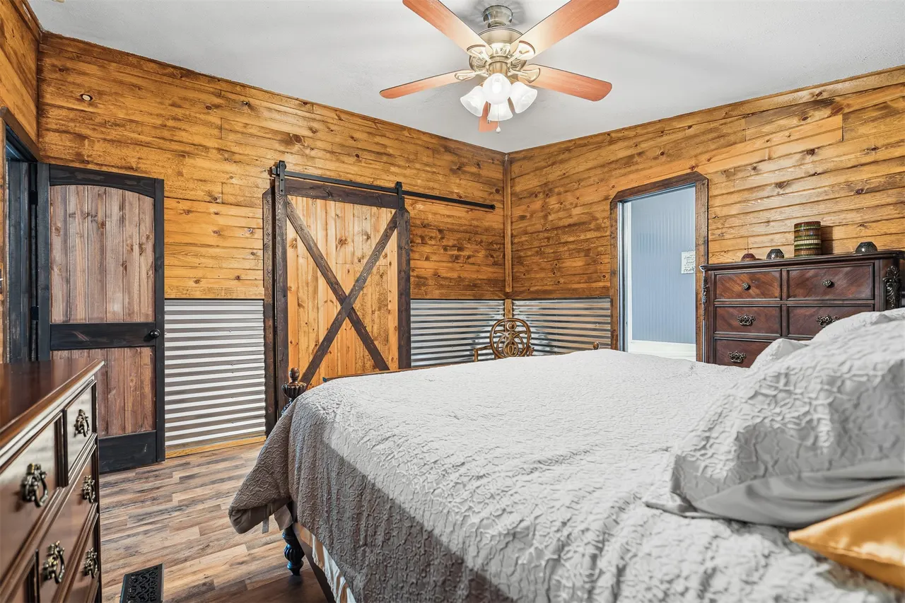 Photo 15 — 23066 Pettijohn Springs, Madill, OK 73446