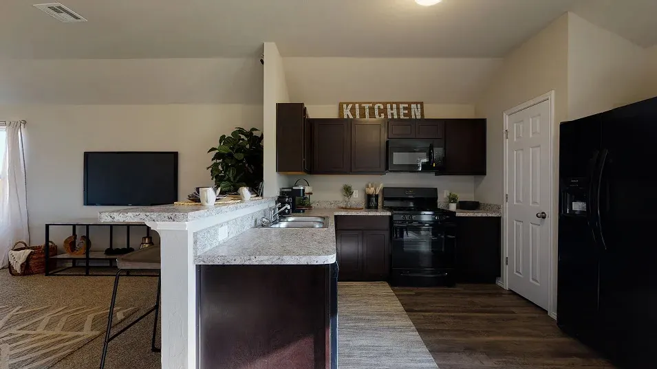 Photo 6 — 19 Sunflower Street, Bristow, OK 74010