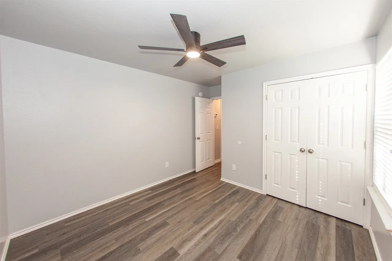 Photo 36 — 5920 S 32nd Avenue W, Tulsa, OK 74107
