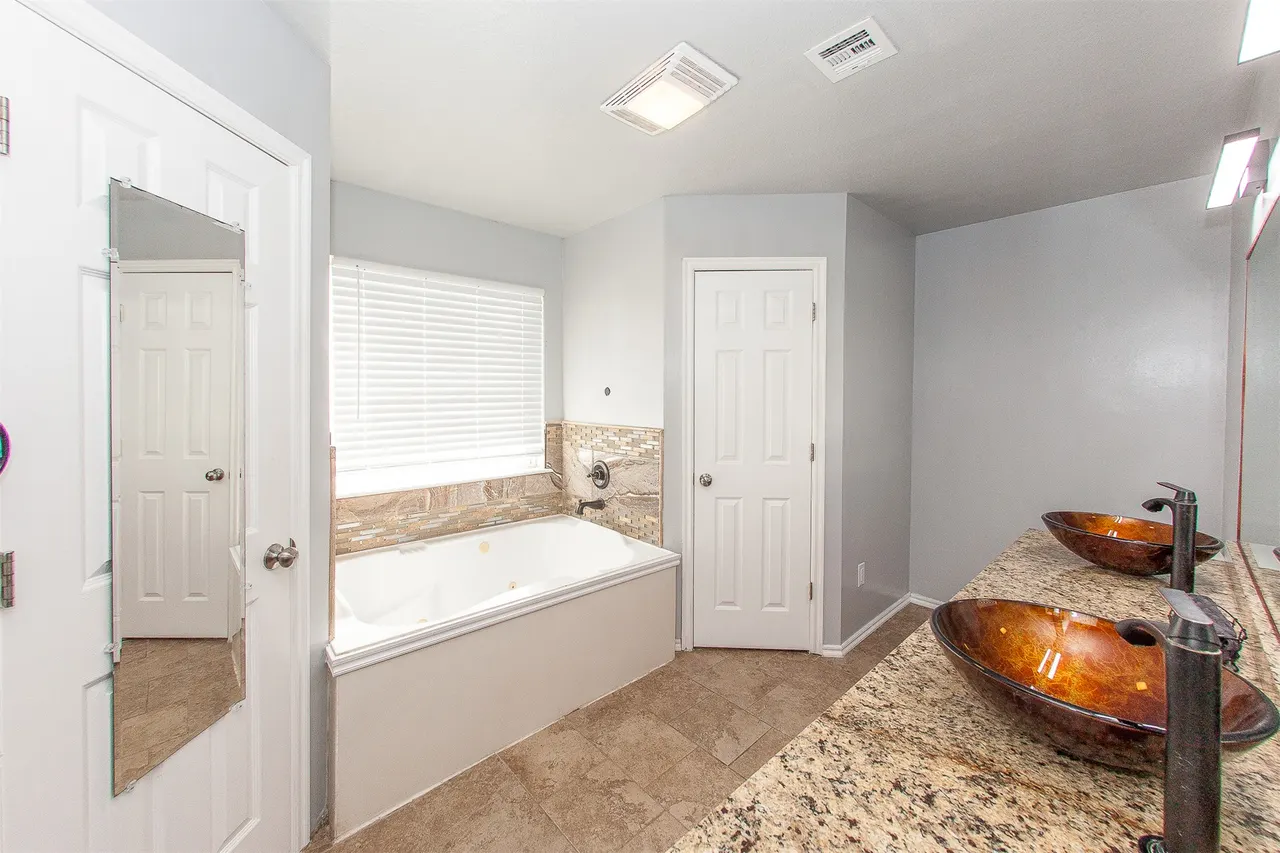 Photo 29 — 5920 S 32nd Avenue W, Tulsa, OK 74107