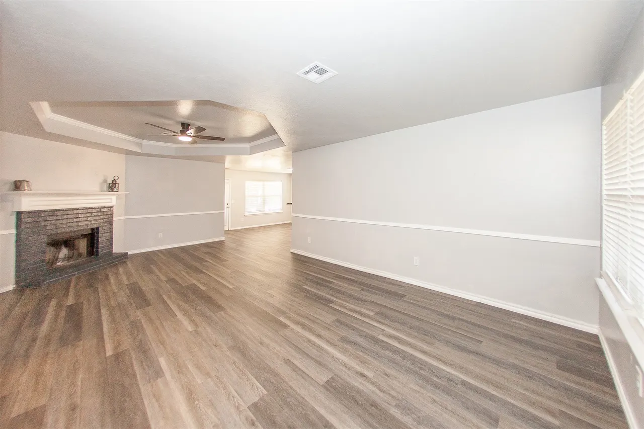Photo 13 — 5920 S 32nd Avenue W, Tulsa, OK 74107