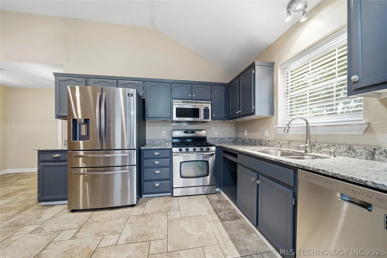 Photo 10 — 7721 N 132nd EastAvenue, Owasso, OK 74055