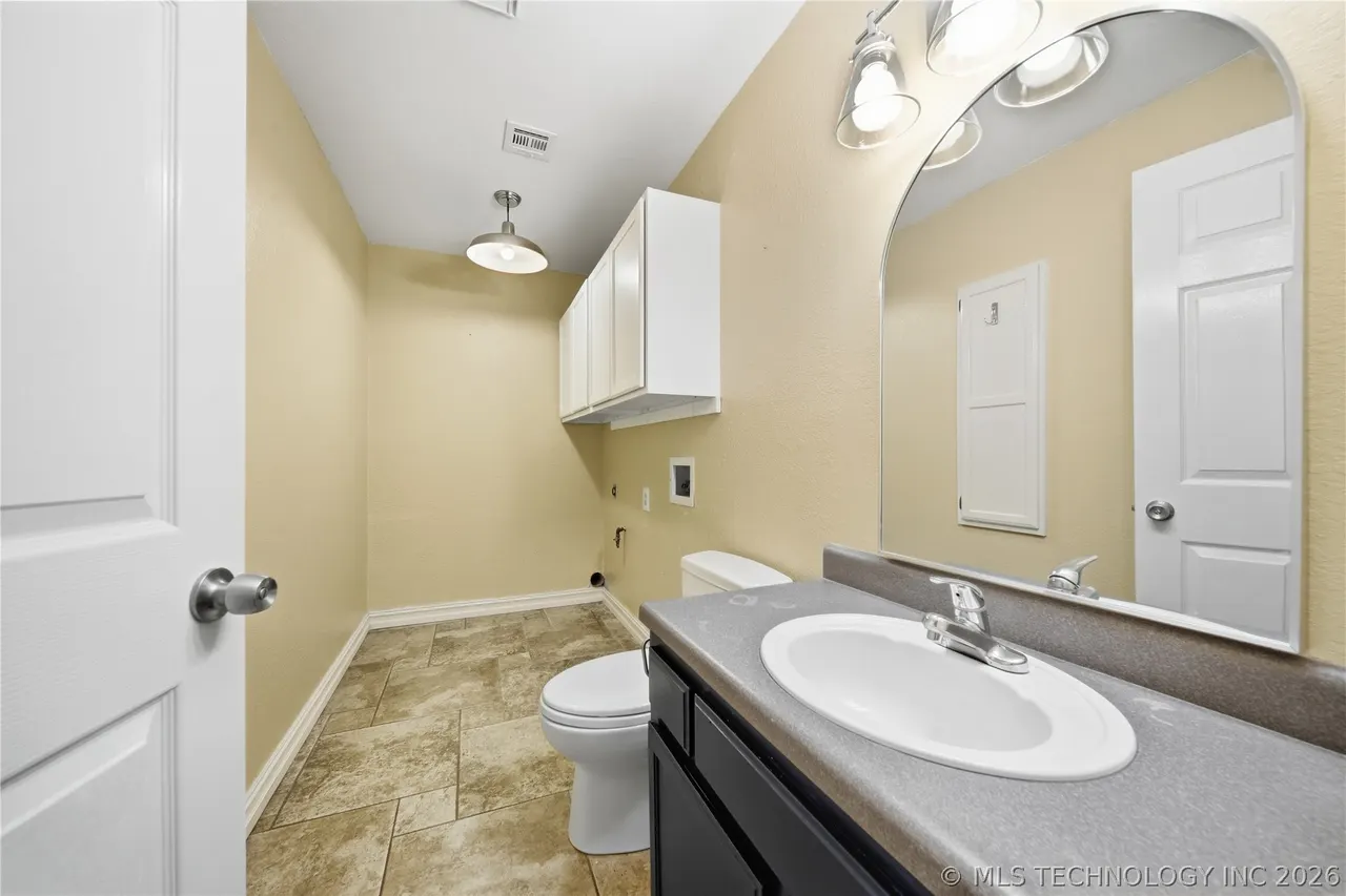 Photo 19 — 7721 N 132nd EastAvenue, Owasso, OK 74055