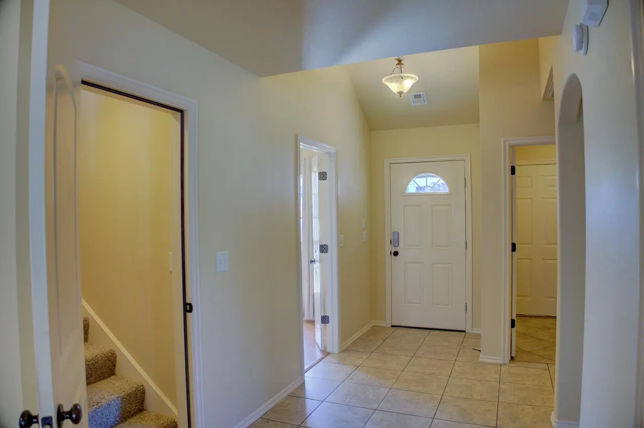 Photo 5 — 9227 Freedom Avenue, Sapulpa, OK 74066