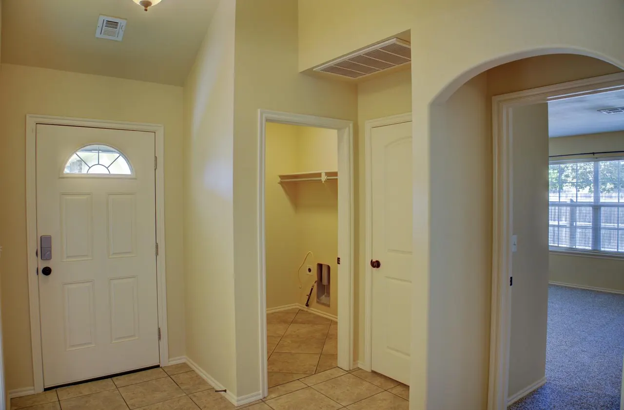 Photo 7 — 9227 Freedom Avenue, Sapulpa, OK 74066