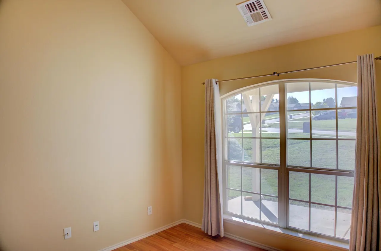 Photo 10 — 9227 Freedom Avenue, Sapulpa, OK 74066