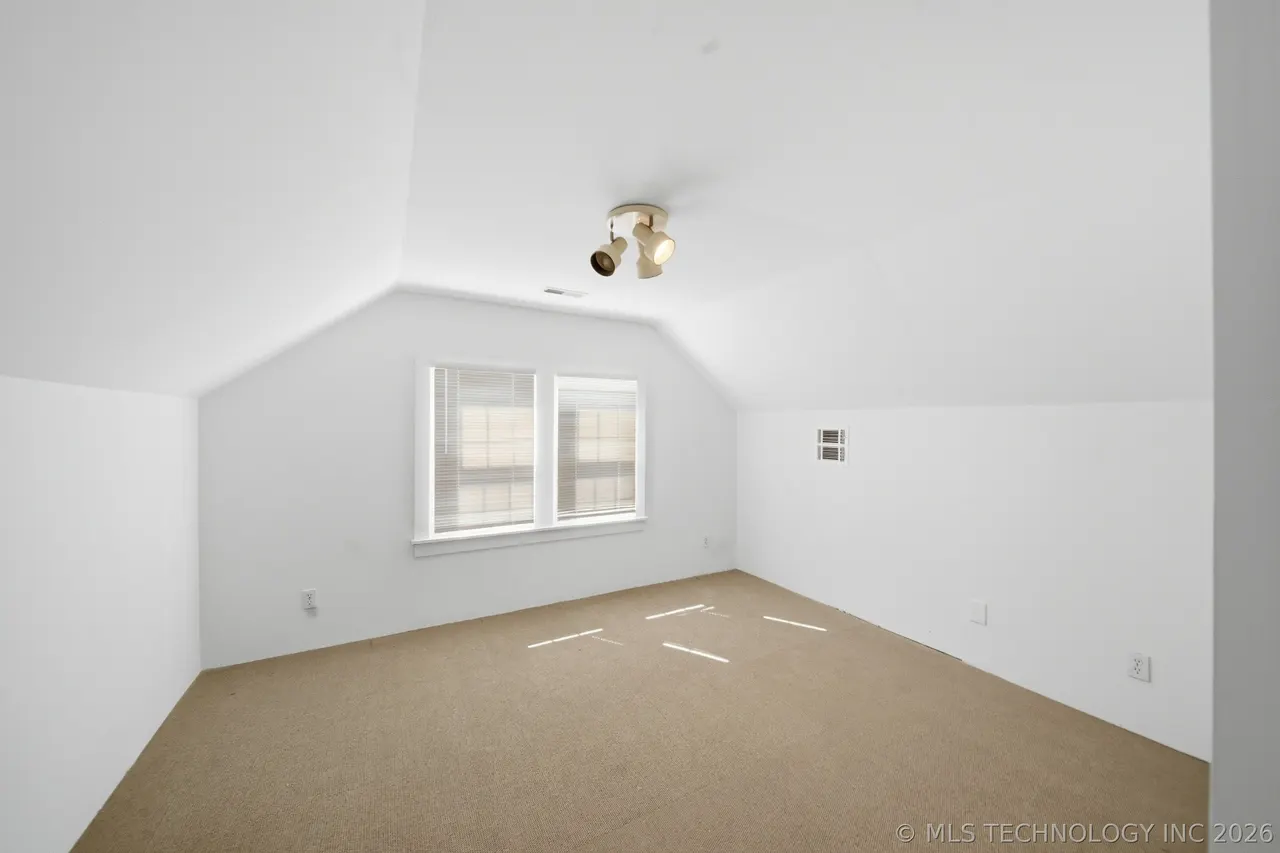 Photo 24 — 3182 E 1st Street, Tulsa, OK 74104