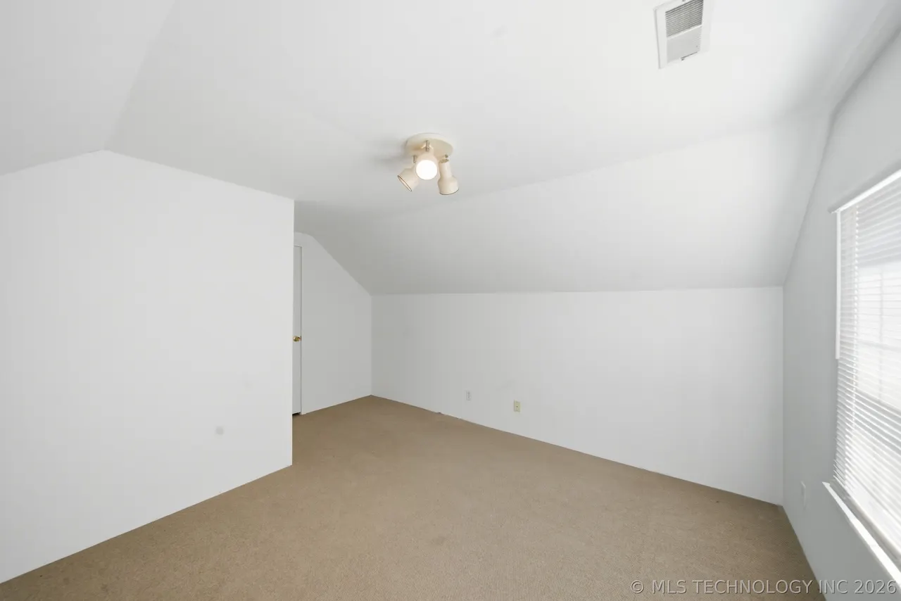 Photo 25 — 3182 E 1st Street, Tulsa, OK 74104
