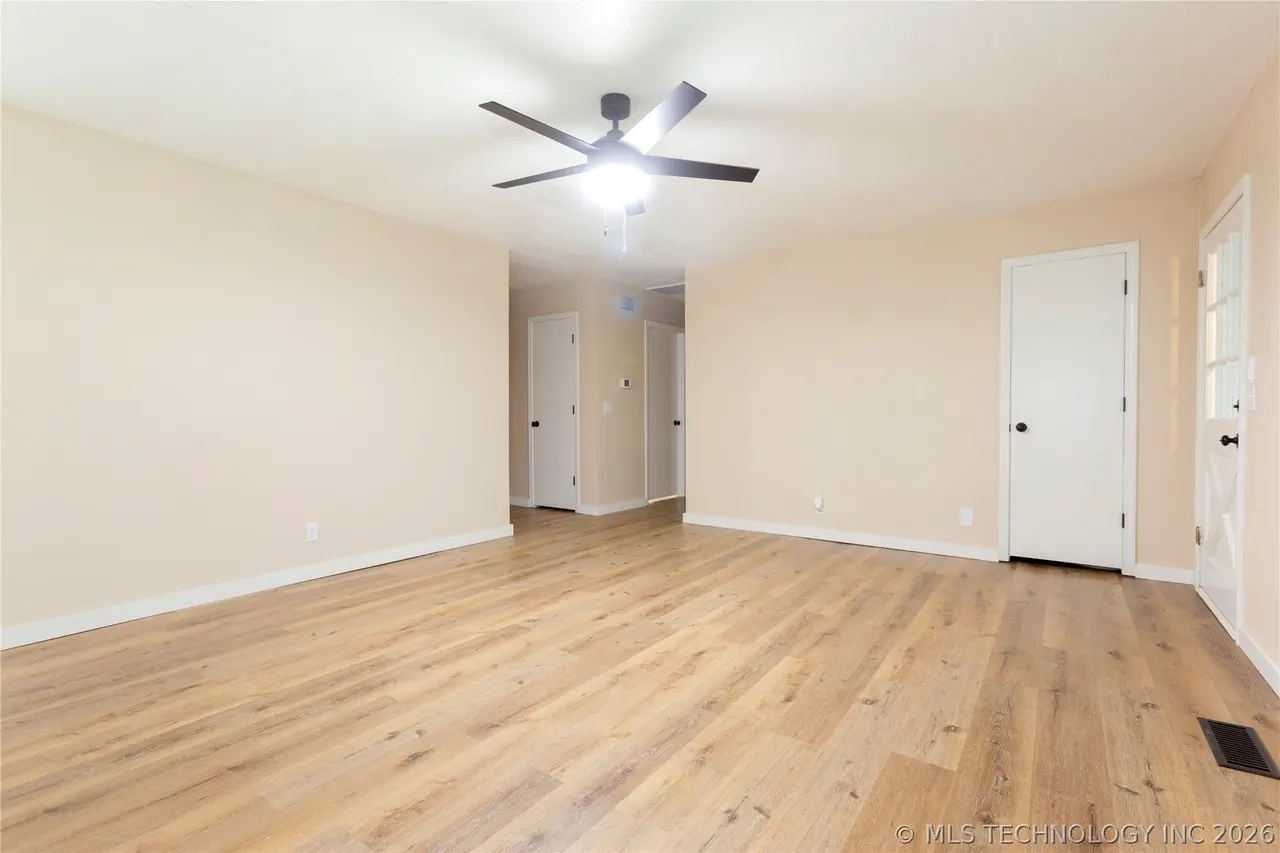 Photo 6 — 17256 S 91st EastAvenue, Bixby, OK 74008