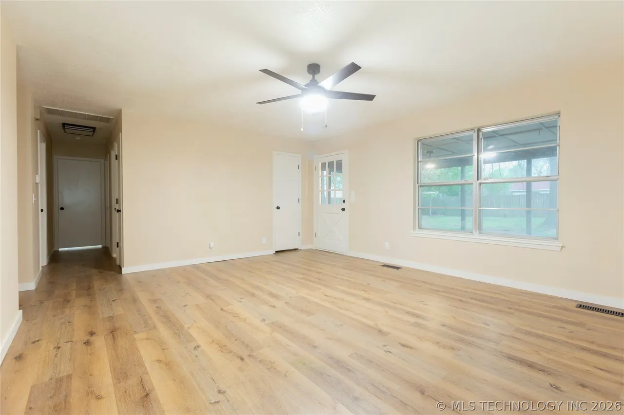 Photo 8 — 17256 S 91st EastAvenue, Bixby, OK 74008
