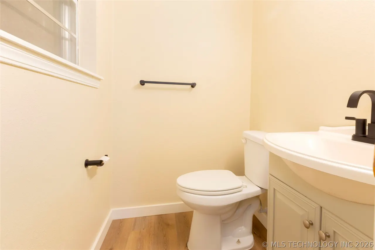 Photo 13 — 17256 S 91st EastAvenue, Bixby, OK 74008