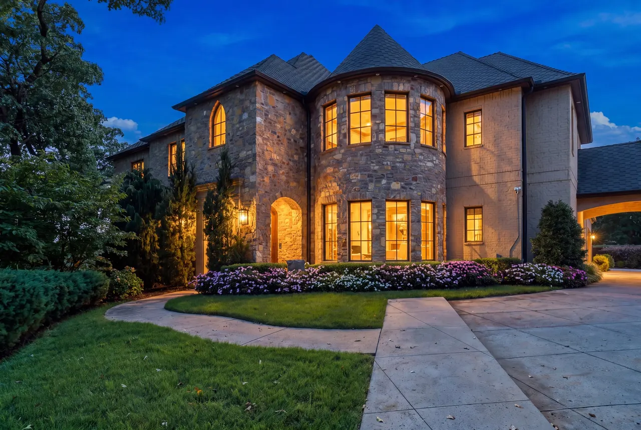 Photo 4 — 11416 S Louisville Place, Tulsa, OK 74137