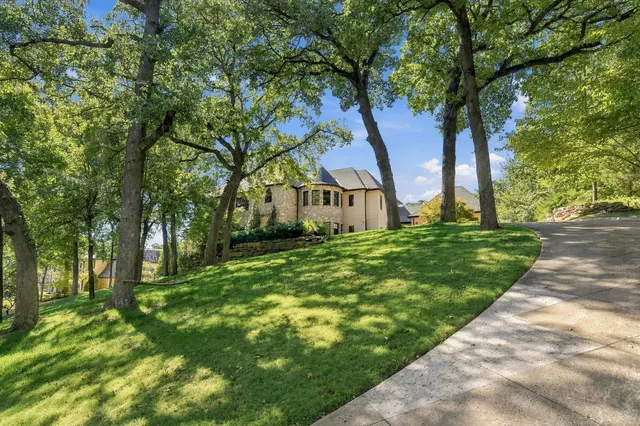Photo 6 — 11416 S Louisville Place, Tulsa, OK 74137