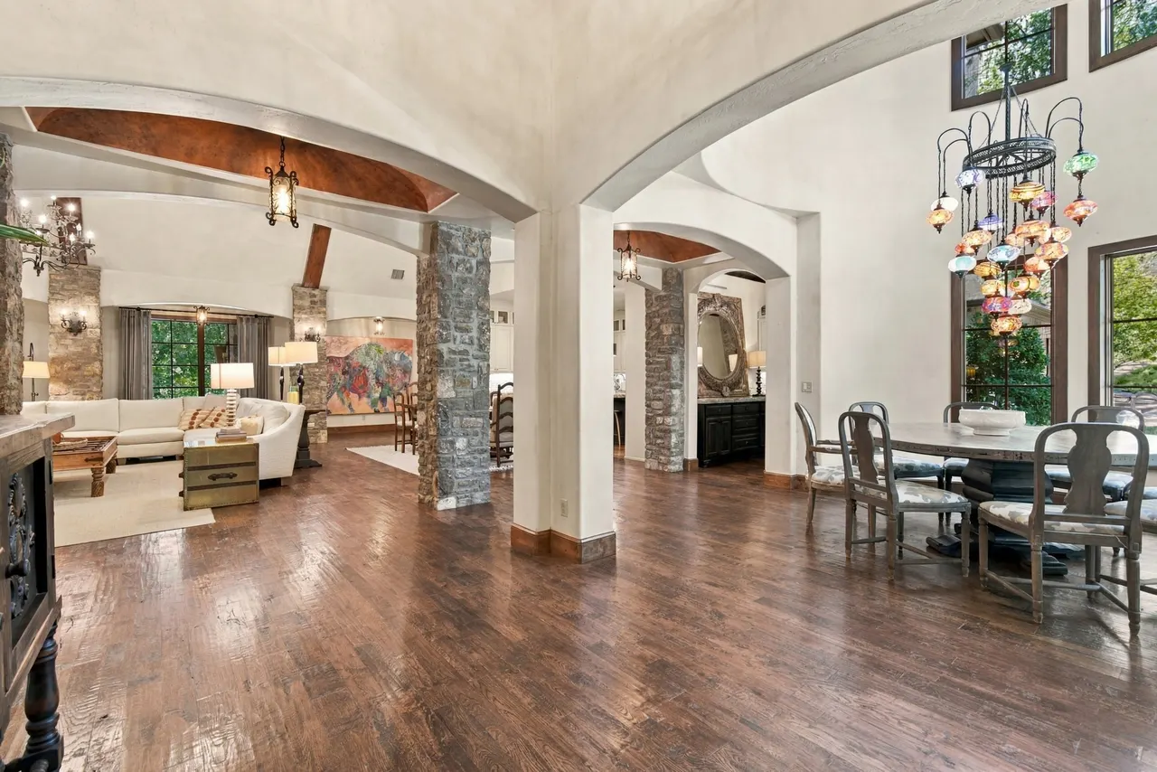 Photo 10 — 11416 S Louisville Place, Tulsa, OK 74137
