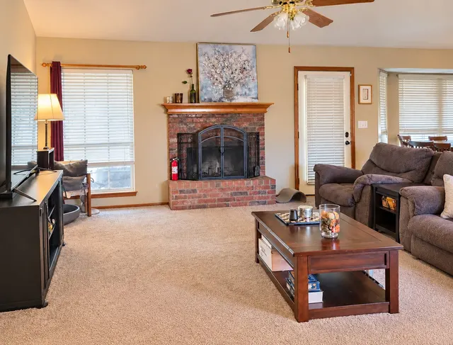 Photo 3 — 11614 N 110th EastAvenue, Collinsville, OK 74021