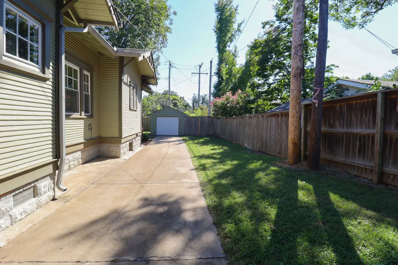 Photo 23 — 2116 E 18th Street, Tulsa, OK 74104