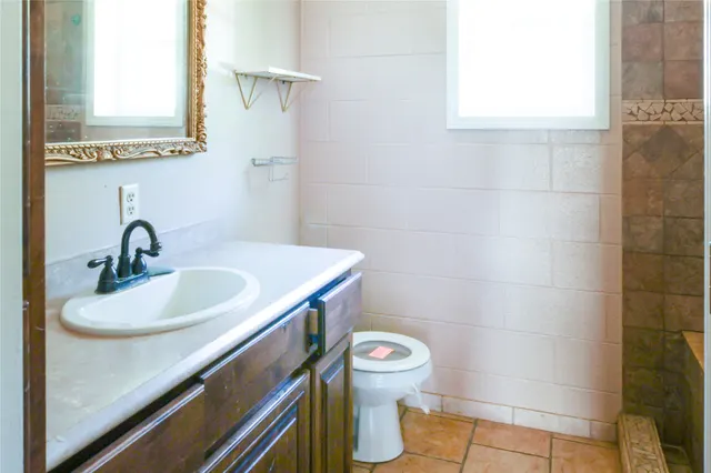 Photo 6 — 105 SE 6th Street, Wagoner, OK 74467
