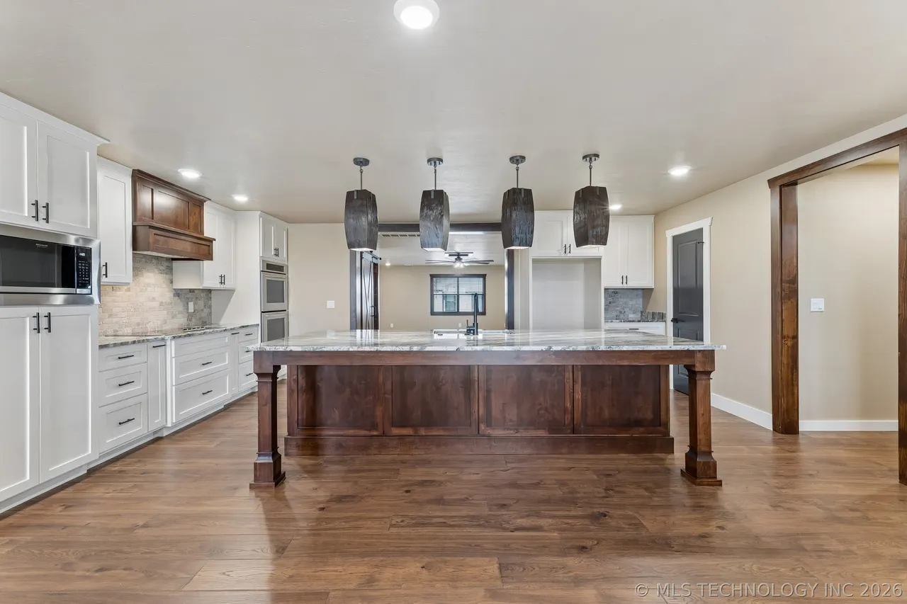 Photo 9 — 9168 S 428, Chouteau, OK 74337
