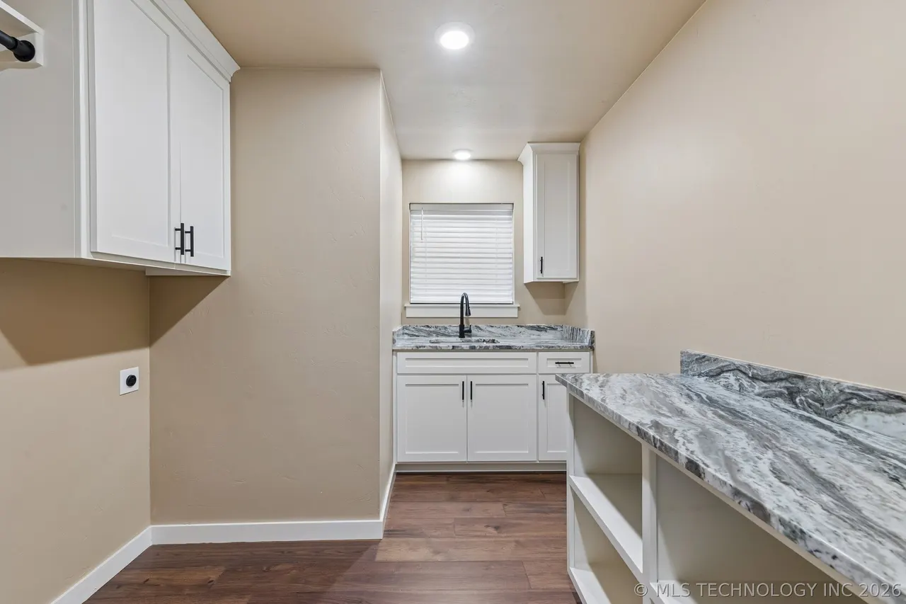 Photo 26 — 9168 S 428, Chouteau, OK 74337
