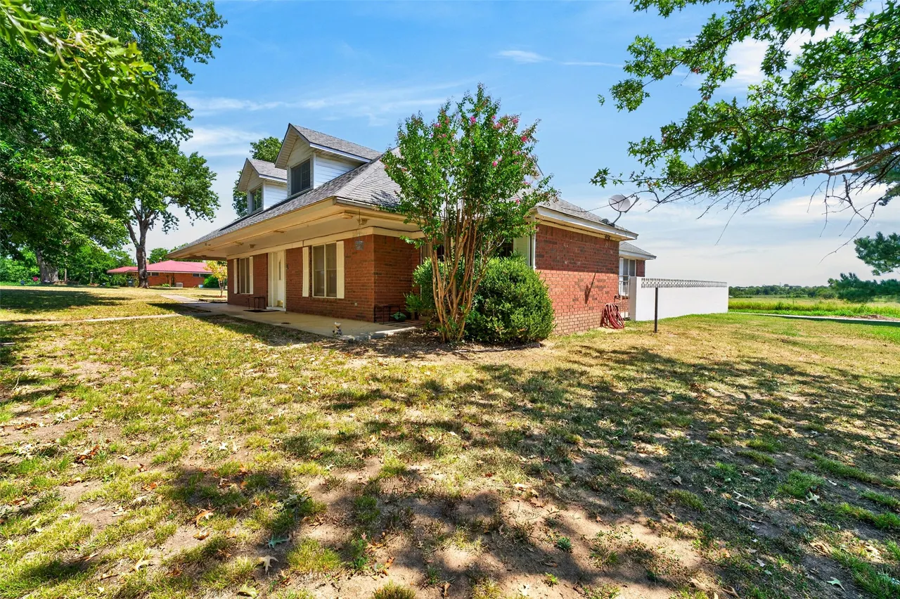 Photo 9 — 151 S 2nd Street, Porter, OK 74454