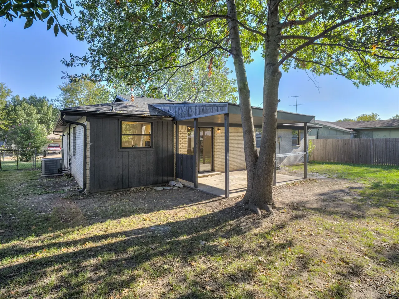 Photo 35 — 609 E Main Street, Collinsville, OK 74021