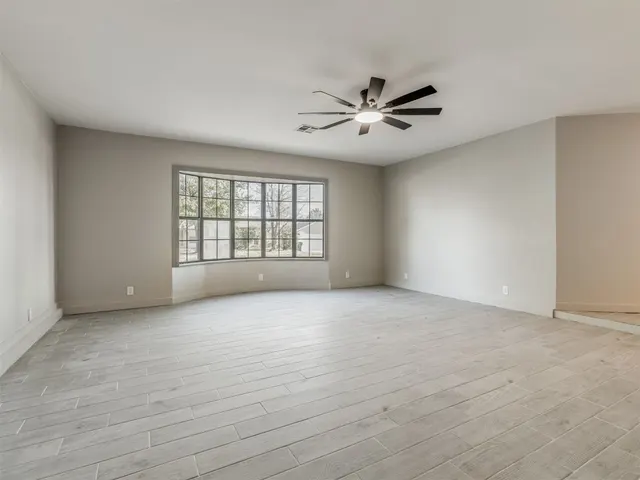 Photo 6 — 609 E Main Street, Collinsville, OK 74021