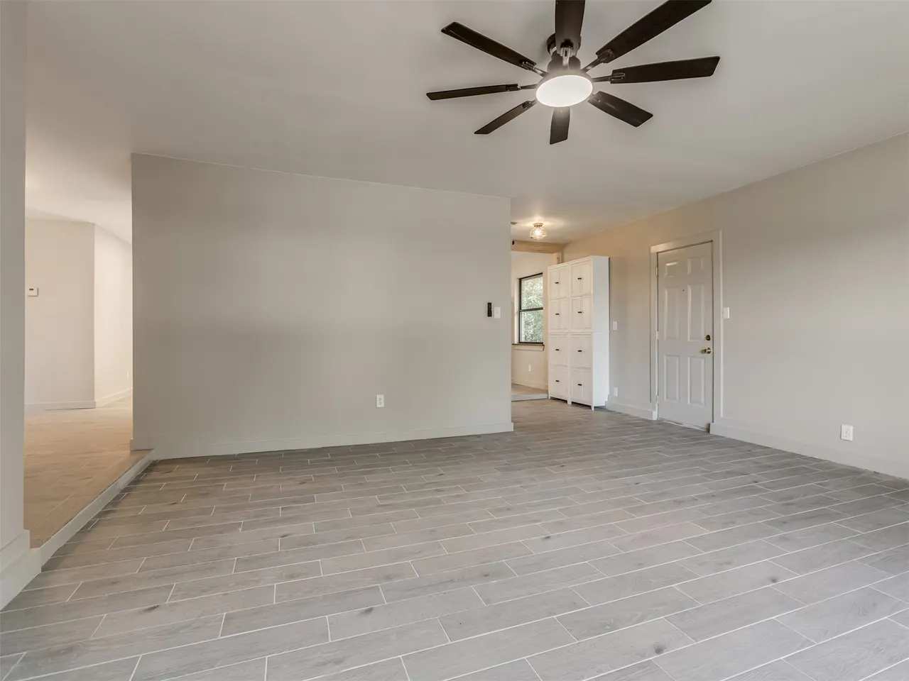 Photo 9 — 609 E Main Street, Collinsville, OK 74021