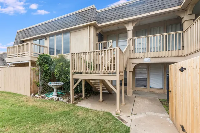Photo 2 — 6004 Newport Avenue A-10, Tulsa, OK 74105